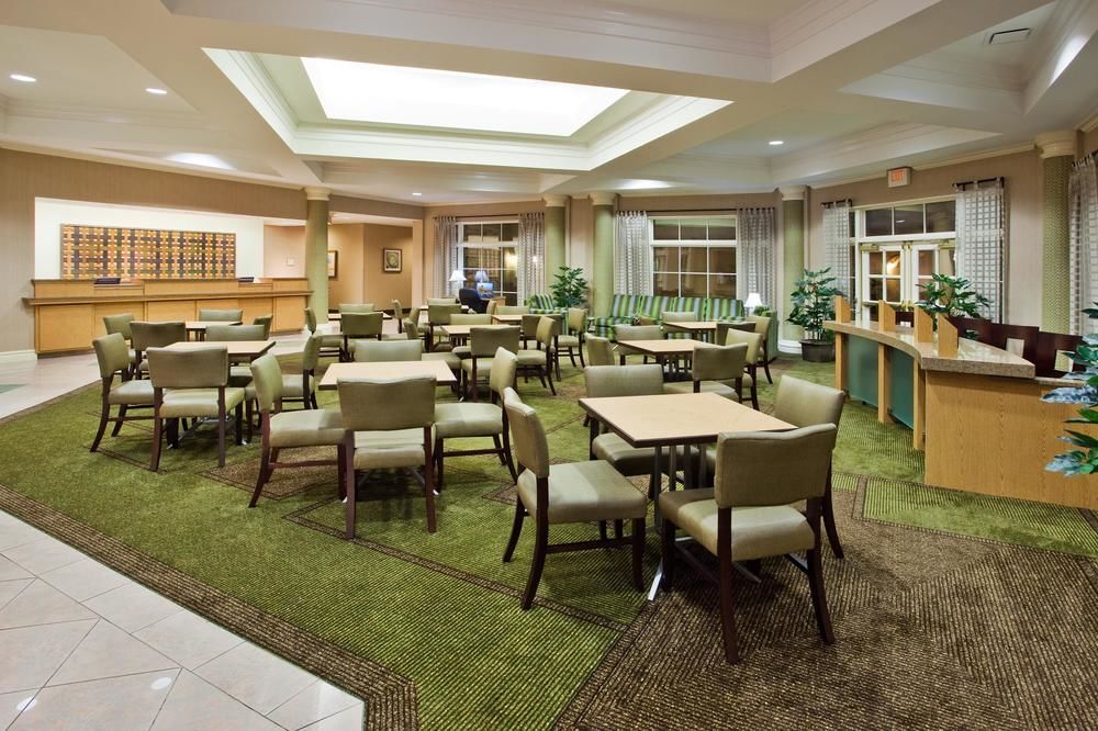 La Quinta Inn & Suites By Wyndham Panama City Exterior photo